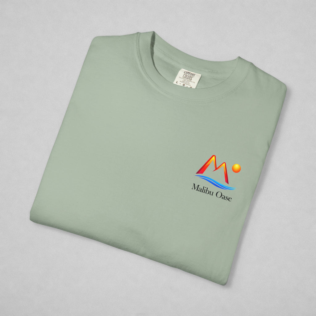 Bay. Folded with "Malibu Oase" logo.
