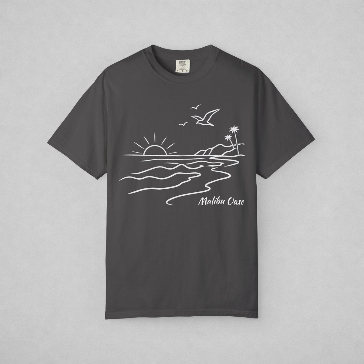 Graphite shirt with the text "Malibu Oase."