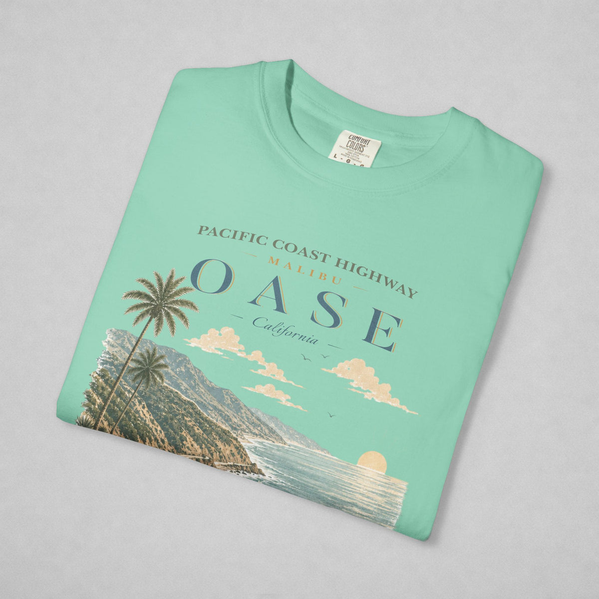 Folded Island Reef T-shirt with text "Malibu OASE"